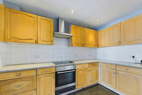 3 bedroom terraced house to rent - Lime Grove, Sidcup DA15