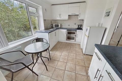 2 bedroom flat for sale, Durlston