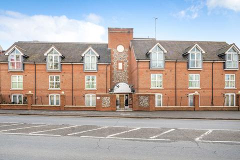 Studio for sale, Leret Way, Leatherhead, Surrey