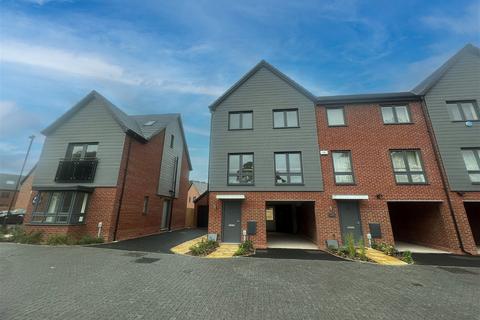 11 Handford Crescent, Shirley, Solihull, B90 4FE
