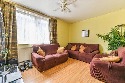 2 bedroom flat for sale, Pitt House, Maysoule Road, Clapham Junction, London, SW11