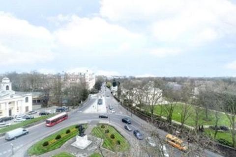 5 bedroom apartment to rent, Park Road, London, NW8