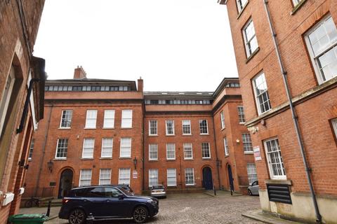 2 bedroom semi-detached house to rent - Kings Court, Commerce Square, Nottingham, Nottinghamshire, NG1 1HS