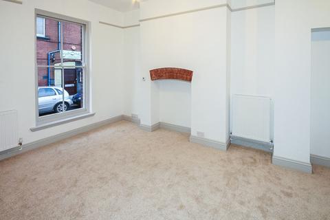 12a Searle Street, Crediton, EX17 2AT