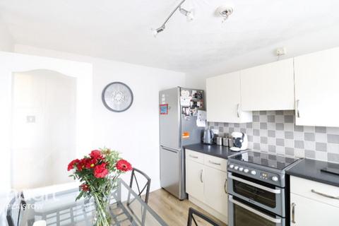 3 bedroom maisonette for sale - Ivy Road Canning Town, London