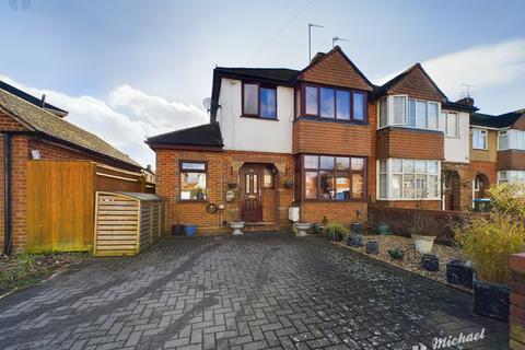 3 bedroom semi-detached house for sale, Weedon Road, Aylesbury, Buckinghamshire