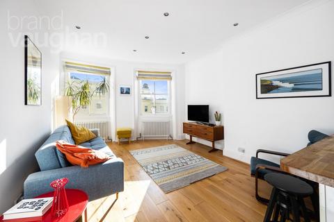 2 bedroom flat for sale, Brunswick Place, Hove, East Sussex, BN3