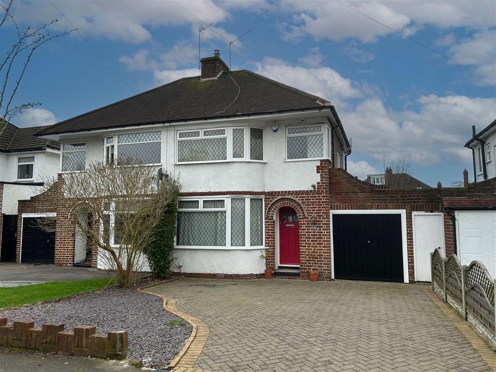 Malcolm Road, Solihull B90 3 bed semidetached house for sale £425,000