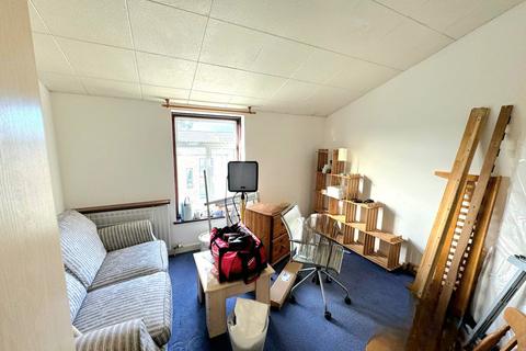4 bedroom townhouse for sale, St. Helens Close,  Uxbridge, UB8