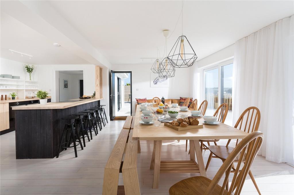 Lower Living Area