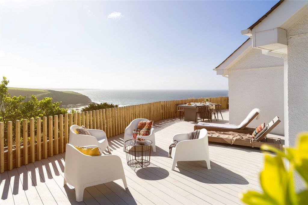 Decking Area &amp; View