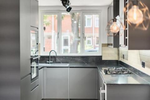 3 bedroom terraced house to rent, Greenwhich SE10
