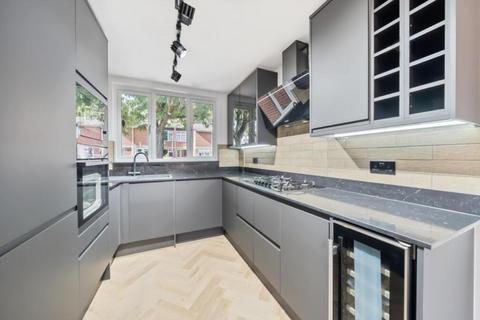 undefined, Hevelius Close, Greenwhich SE10