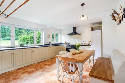 4 bedroom semi-detached house for sale, Dunley, Whitchurch, Hampshire, RG28