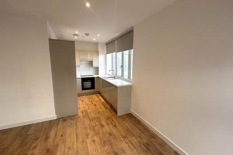1 bedroom flat to rent, Perrymount Road, Haywards Heath,