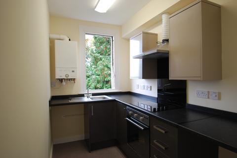 2 bedroom apartment to rent, Flat 14, Park Field, Victoria Road, Malvern, Worcestershire, WR14 2TE