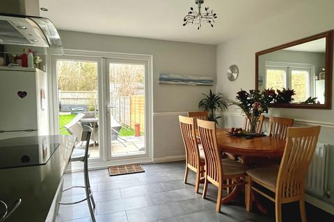100 Rollesby Road, Chessington, KT9 2BZ
