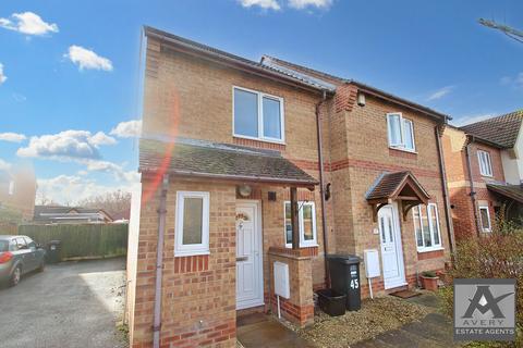 2 bedroom semi-detached house to rent - The Swallows, BS22