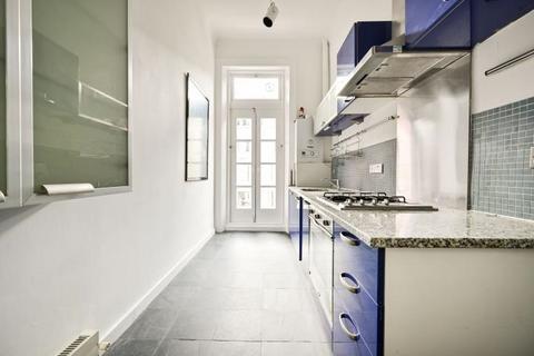 2 bedroom flat for sale, 20c Longridge Road, London, SW5 9SL