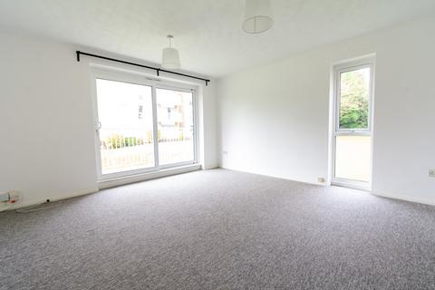 2 bedroom flat for sale - 2 Bed First Floor Flat in Meyrick Park