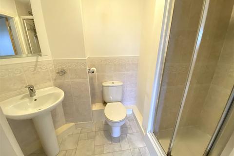 24 Baldwins Close, Royton, Oldham, OL2 5FG