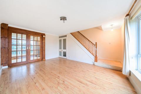 11 Seaford Close, Ruislip, HA4 7EQ