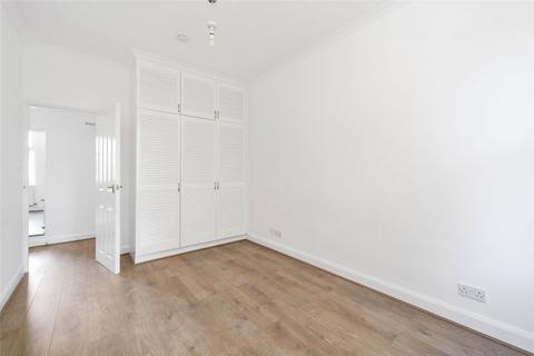 2 bedroom apartment to rent, Loftus Road, London, W12