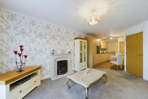 1 bedroom apartment for sale, Long Road, Canvey Island, SS8