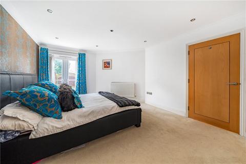 3 bedroom apartment for sale, The Avenue, Beckenham, Kent