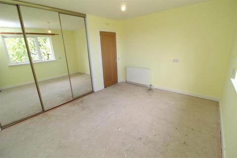 St Columba House Alturlie Point, Allanfearn, Inverness, IV2 7HZ