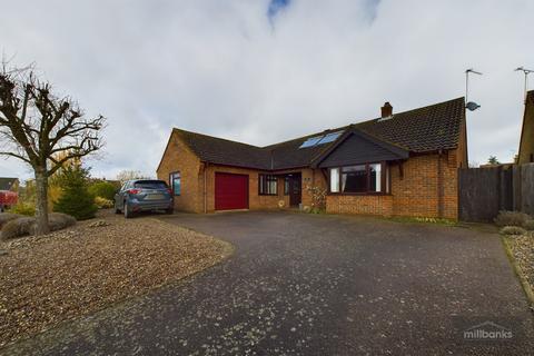 3 bedroom detached bungalow for sale, Brewsters, East Harling, Norwich, Norfolk, NR16 2QH