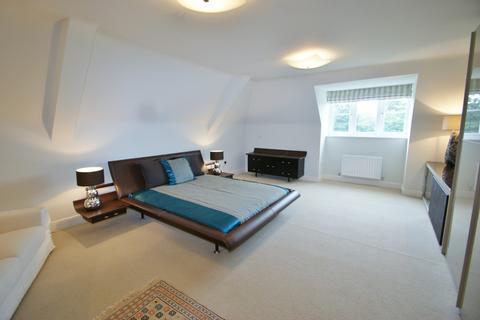 2 bedroom apartment to rent, Upper Meadow, Hedgerley Lane, Gerrards Cross, Buckinghamshire, SL9