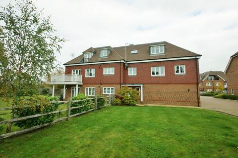 2 bedroom apartment to rent, Upper Meadow, Hedgerley Lane, Gerrards Cross, Buckinghamshire, SL9