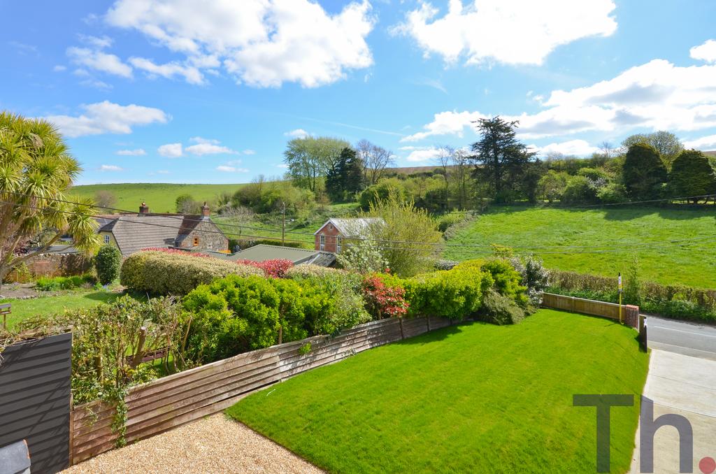 First Floor views of front garden.JPG