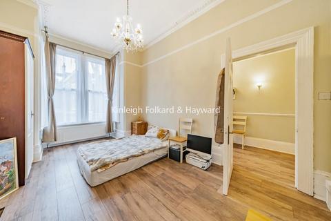 Flat 1, 1 Hammelton Road, Bromley, BR1 3PZ
