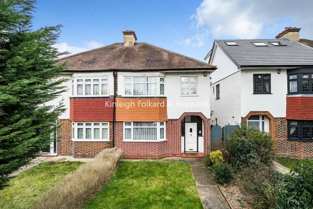 Bromley Common, Bromley 3 bed semidetached house for sale £650,000