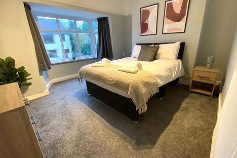 undefined, Poplar Grove, Newcastle-under-Lyme, ST5