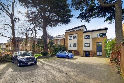 2 bedroom flat to rent, 120 Main Road, Sidcup DA14