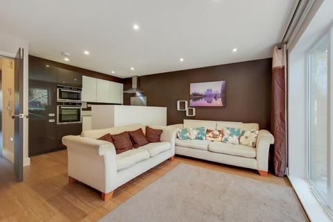 2 bedroom flat to rent, 120 Main Road, Sidcup DA14