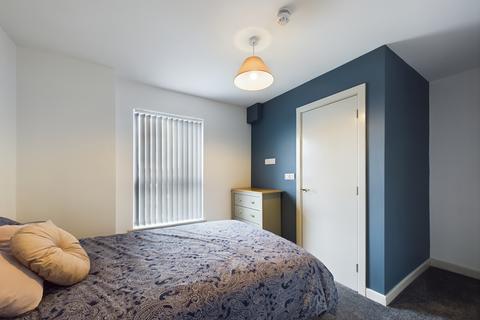1 bedroom in a house share to rent, 97 Sapling Road, Bolton, BL3