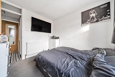 196 Burwell Meadow, Witney, OX28 5JJ