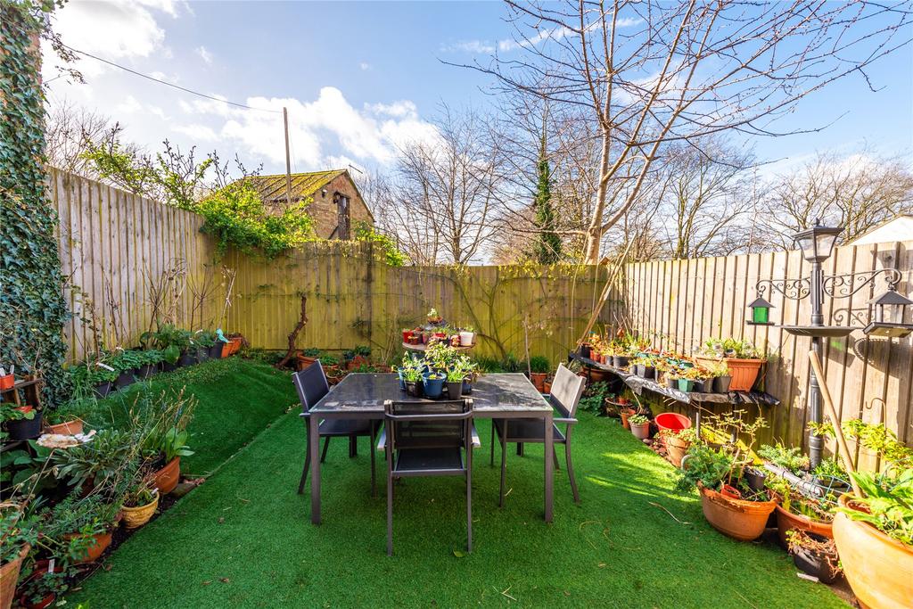 Courtyard Garden