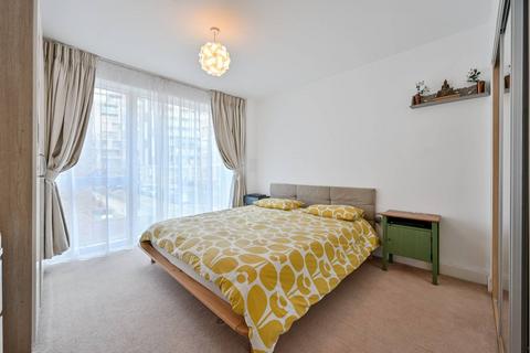 11 Billinghurst Way, London, SE10 0XP
