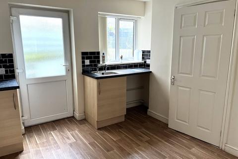 2 bedroom house to rent, Mount Pleasant, Holyhead, Ynys Môn