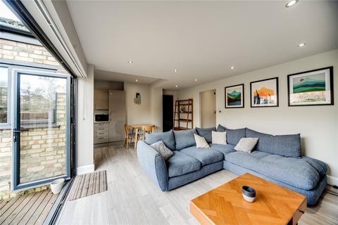2 bedroom apartment for sale - Maidstone Road, London, N11