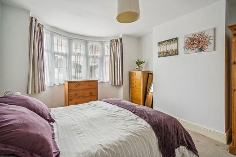 33 Rickmansworth Road, Pinner, HA5 3TE