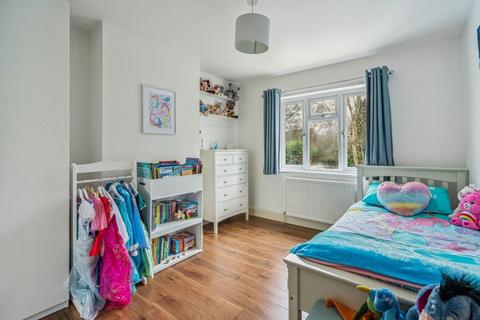 33 Rickmansworth Road, Pinner, HA5 3TE
