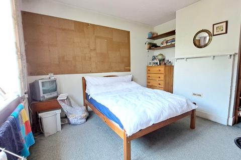 3 bedroom bungalow for sale, Pitmore Lane Lymington SO41 8LL