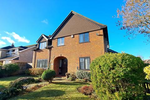 4 bedroom detached house for sale, Barton Court Avenue