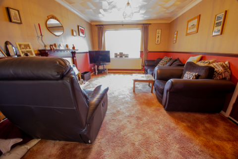 9 Caldbeck Close, Gunthorpe, Peterborough, PE4 7NE